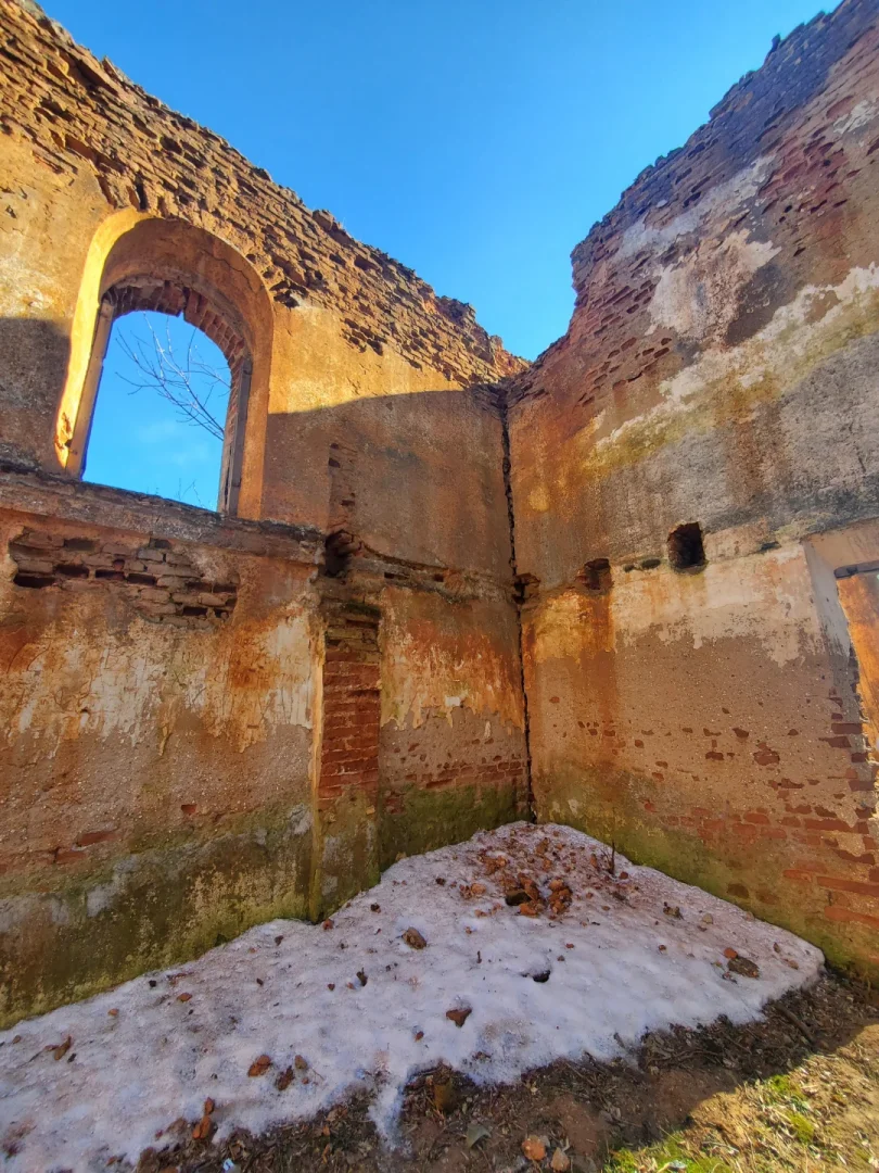 Церковь Петра и Павла в Старинках — история заброшенного храма — фото 7