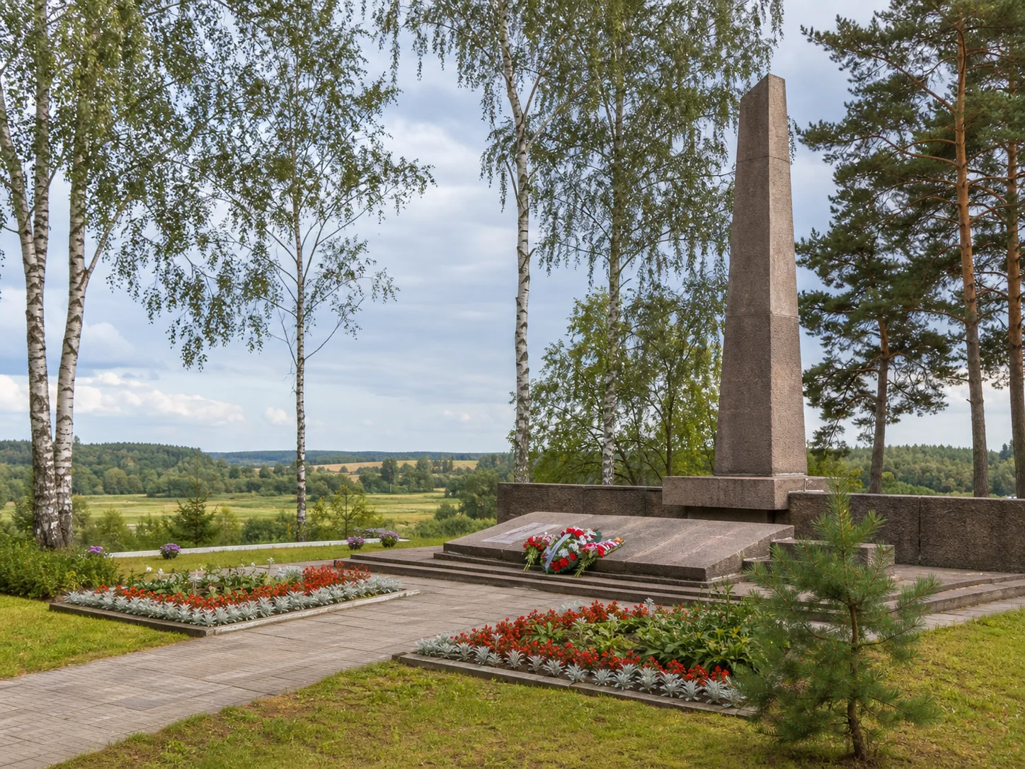 Братская могила