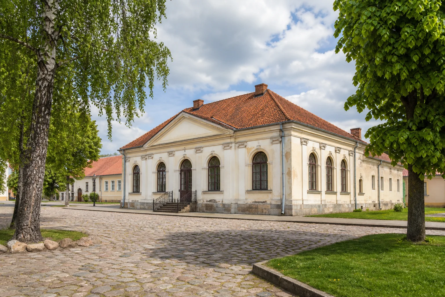 Историческое здание: г. Гродно, ул. Академическая, 15