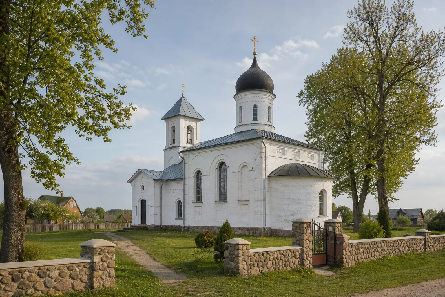 Церковь-крепость Рождества Пресвятой Богородицы (д. Мурованка)