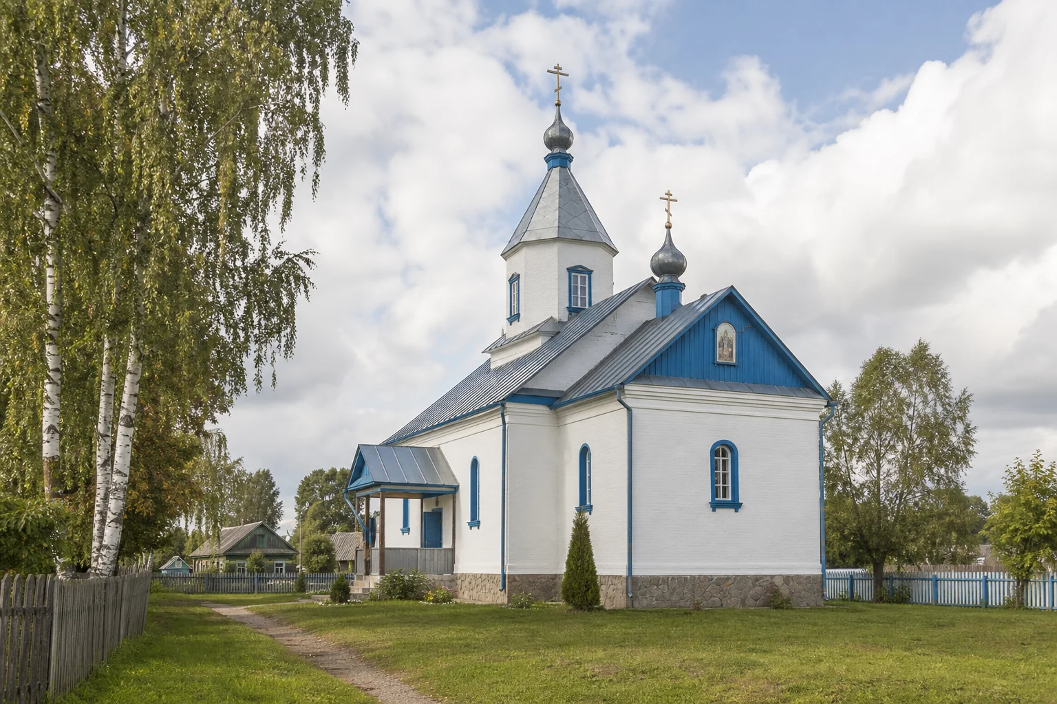 Церковь Крестовоздвиженская в Личицах