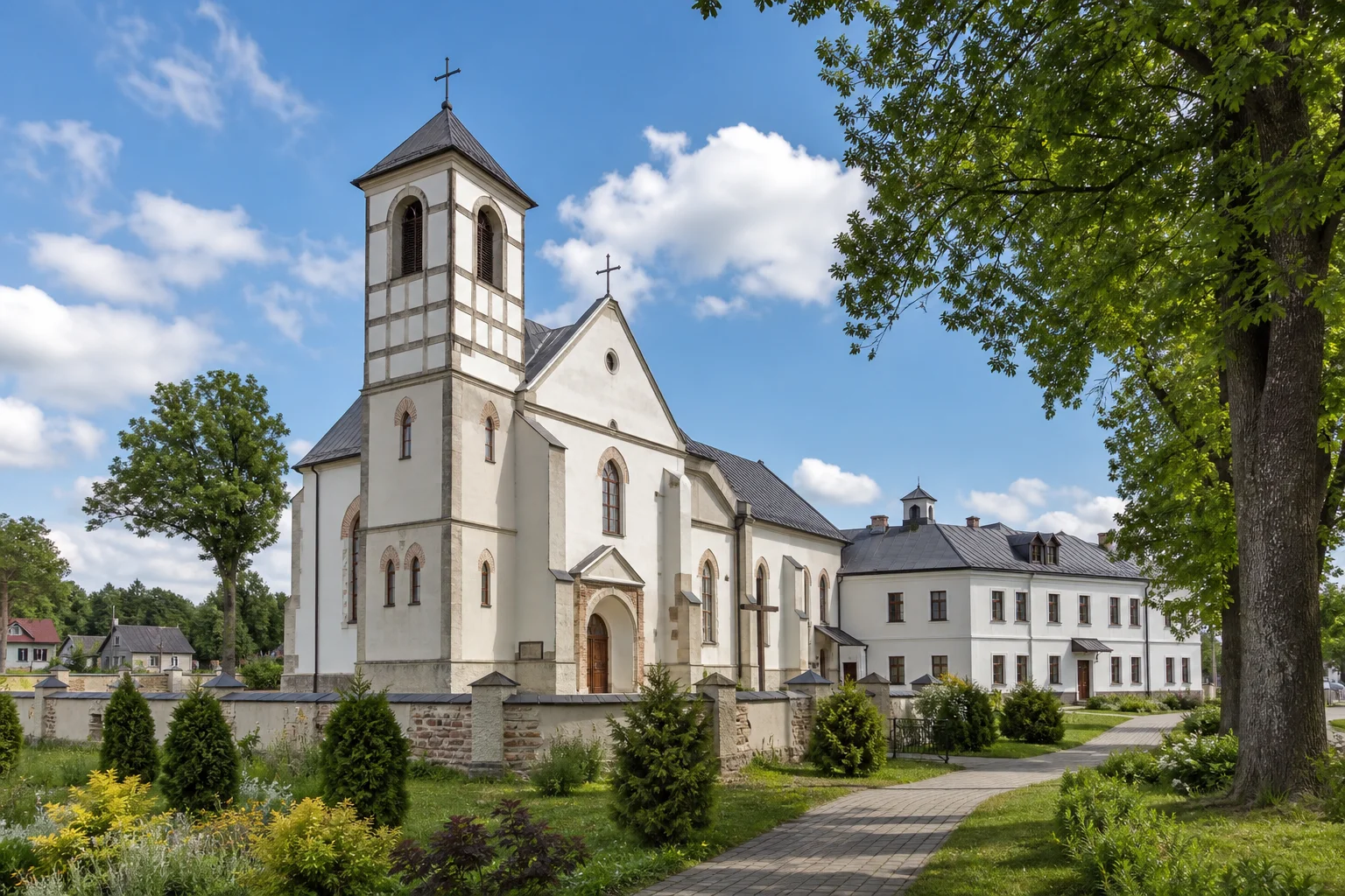 Кривичи. Костел Святого Андрея и монастырь тринитариев