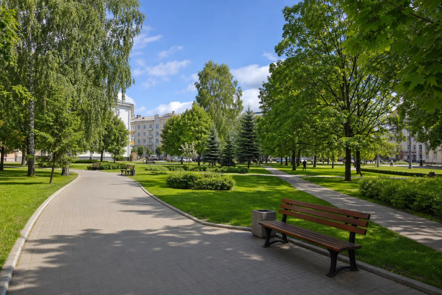 Сквер Марата Казея в Минске