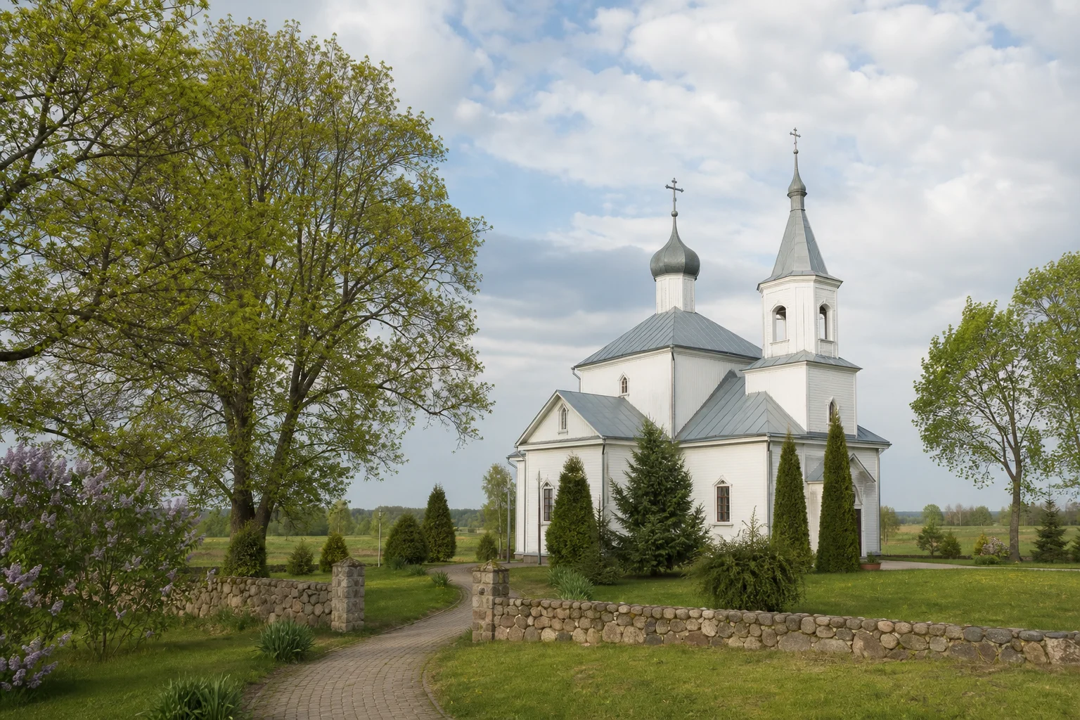 Свято-Крестовоздвиженская церковь в деревне Вистычи