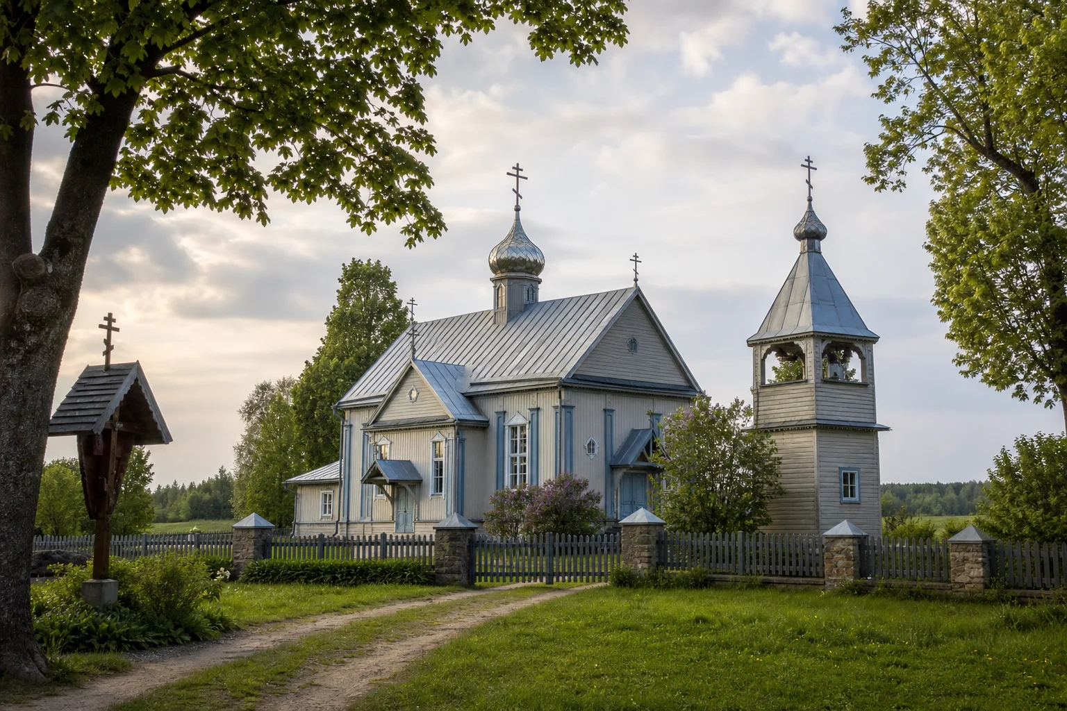 Трабы, церковь св. Петра и Павла (дерев.)