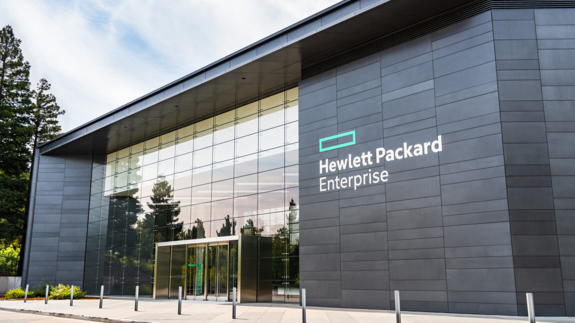 HPE предлагает год бесплатного ПО для виртуализации в ответ на изменения цен VMware