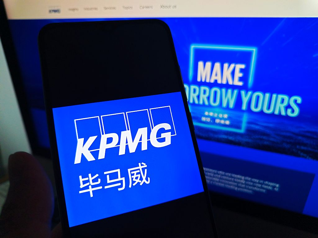 KPMG отозвала отчет об использовании ИИ из-за неточностей