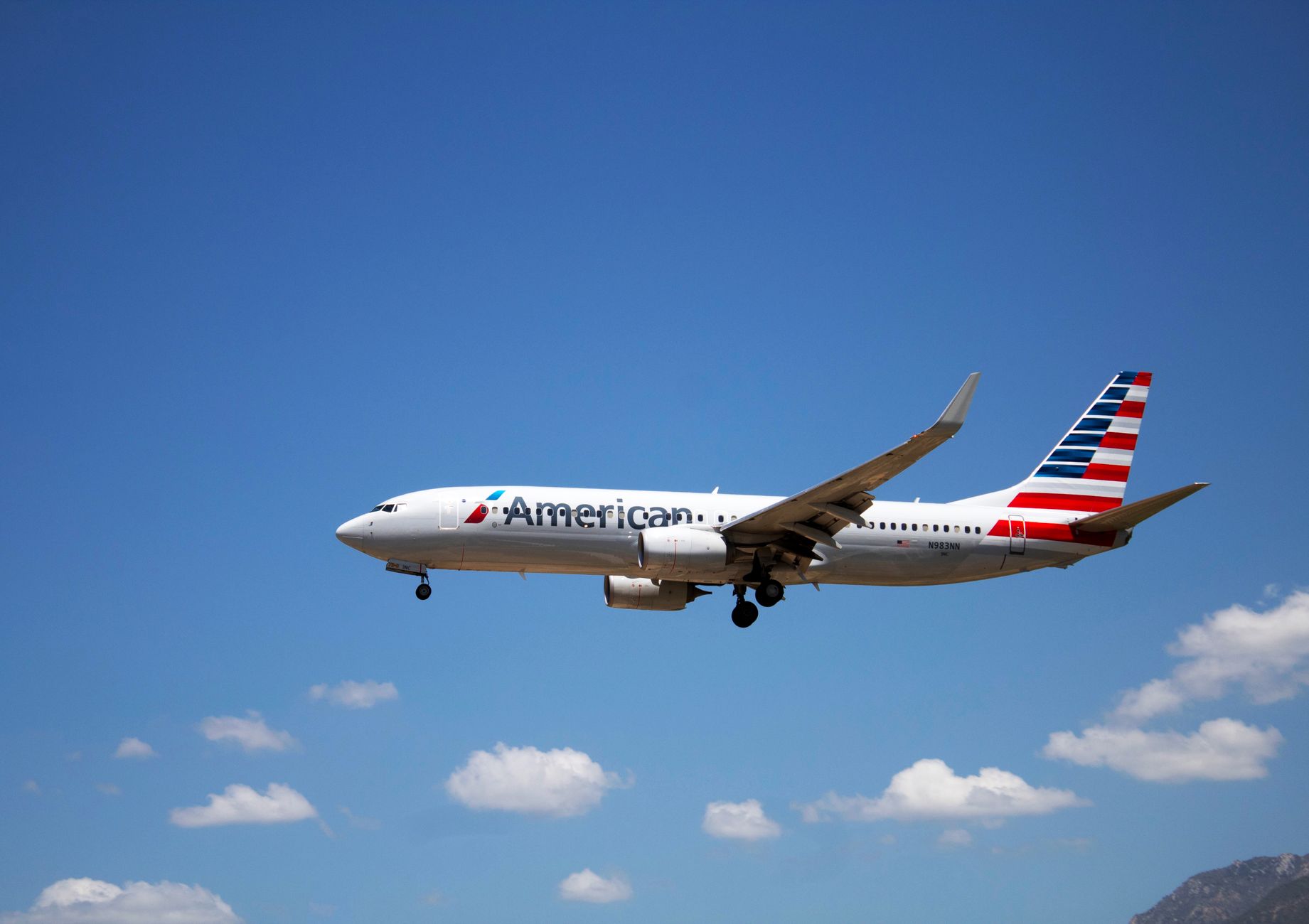 American Airlines отменяет шесть внутренних рейсов из-за роста цен на топливо