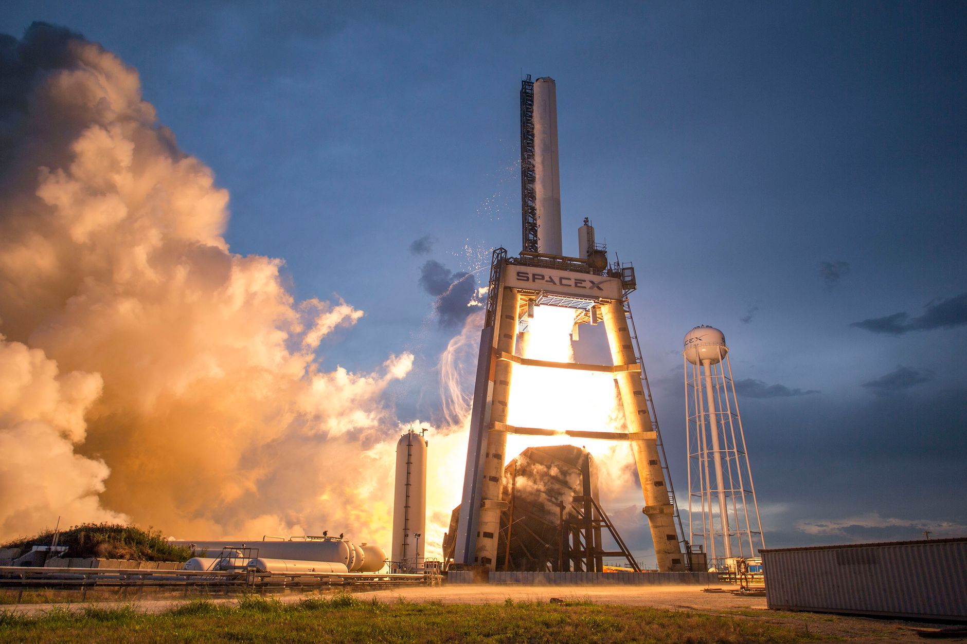 SpaceX приобретает ИИ-стартап Cursor за $60 млрд акциями