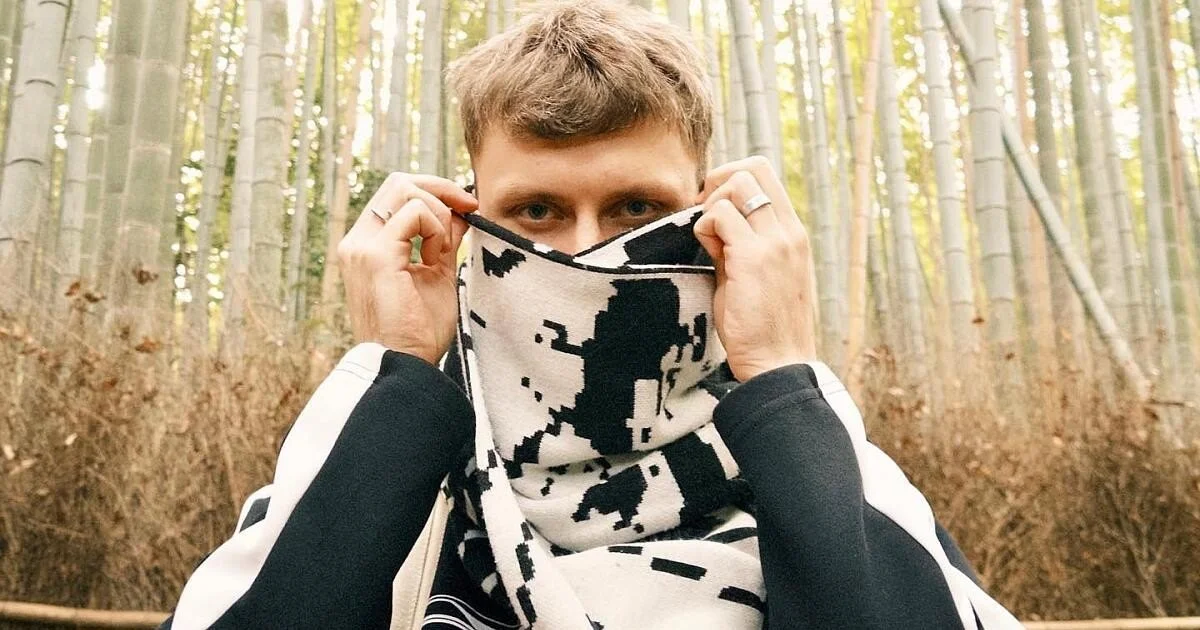 Режиссер из Речицы, работавший с Владом А4, открыл бар «Бездельники» в Минске