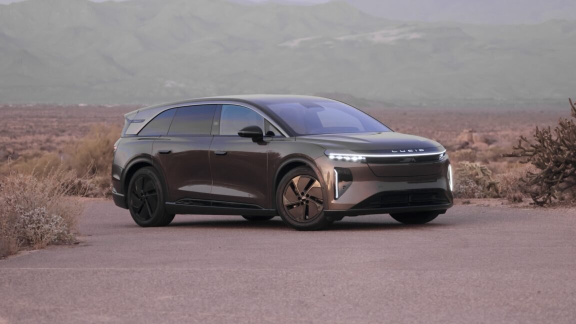 Lucid Gravity Touring: тест нового электрокроссовера