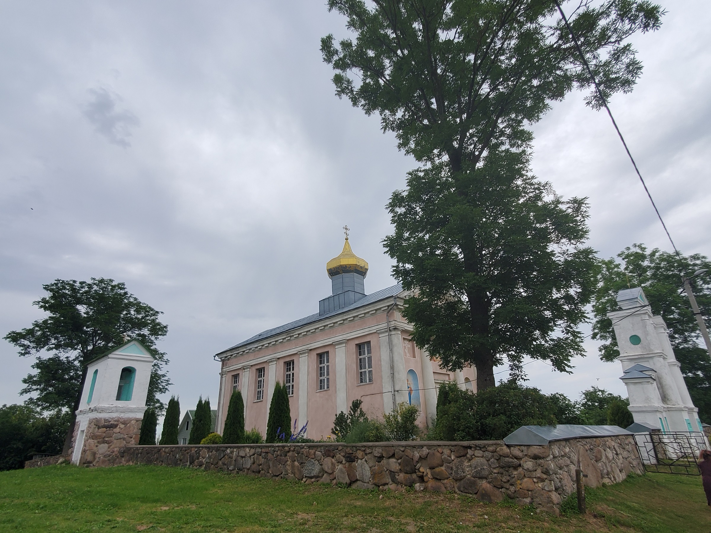 Преображенская церковь в деревне Мамаи