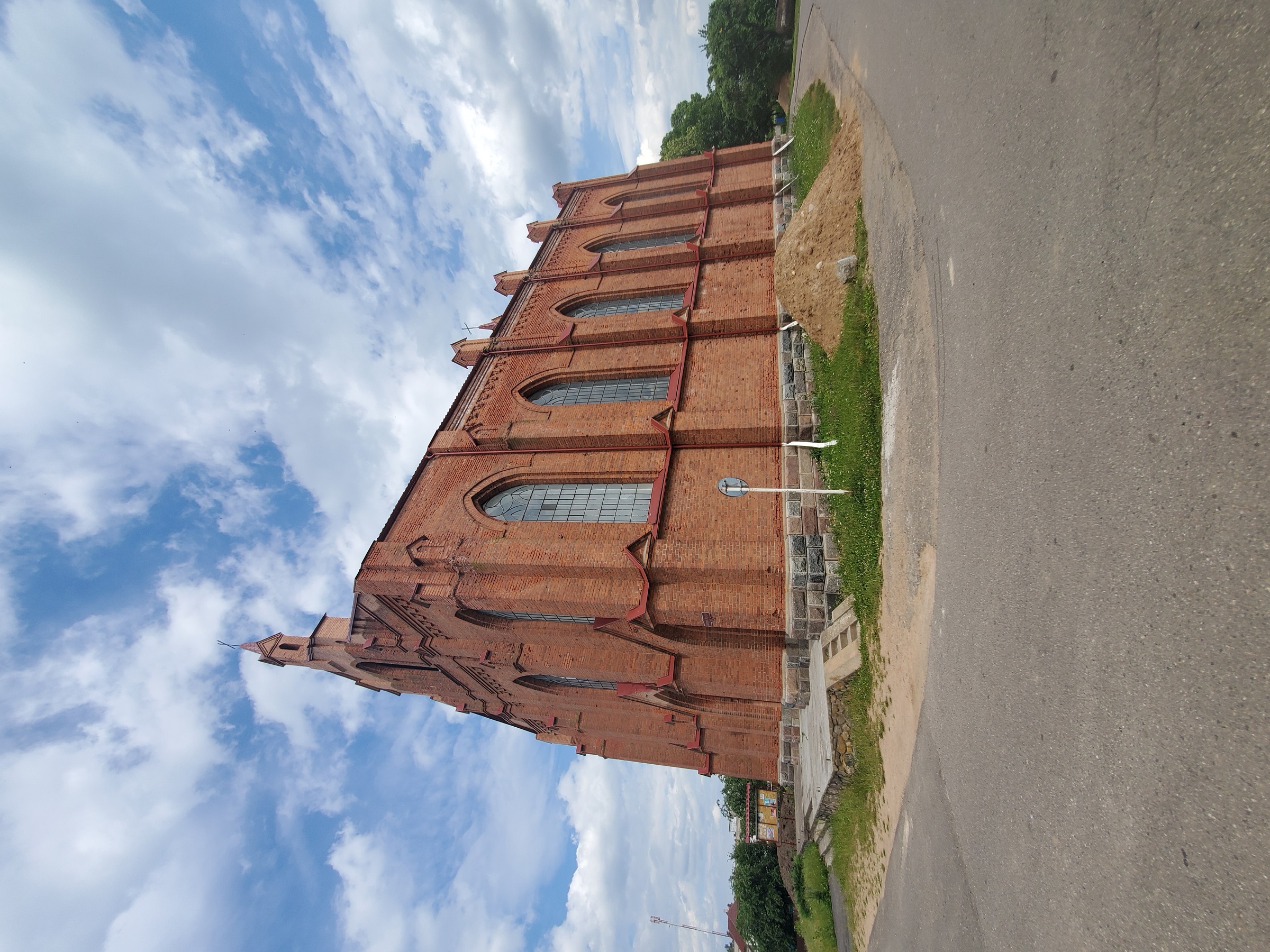 Костел Святого Лаврентия в Ушачах